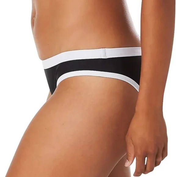 Speedo Performance Hipster Swimsuit Bikini bottom UPF 50+ Exo Flex Technology - Picture 4 of 10